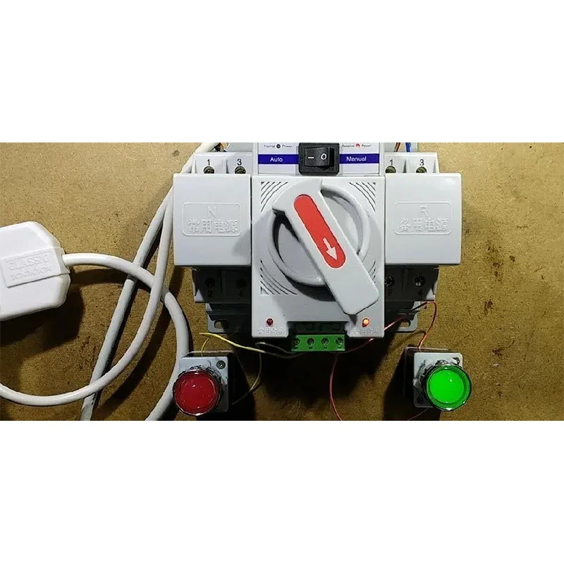 Automatischer Dual-Power-Transferschalter von Solar zu Netz